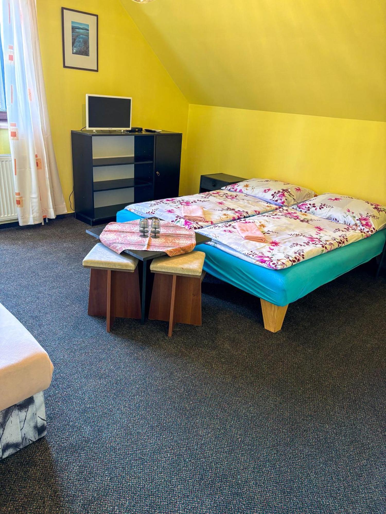 Dum Eva Hotel Janské Lázně Buitenkant foto